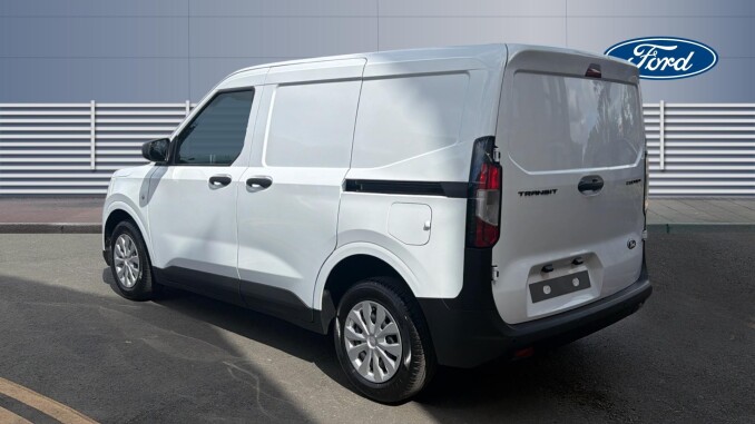 Ford Transit Courier Diesel 1.5 EcoBlue Trend Van - Image 2